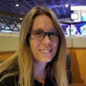 Meet your Posher, Lori